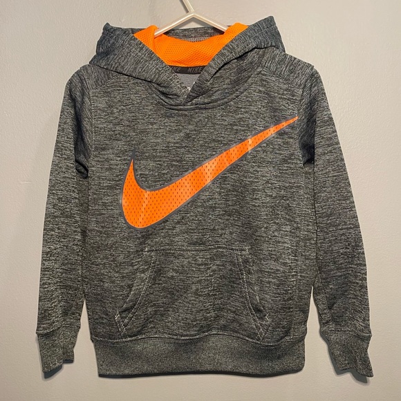 Nike Hooded Sweatshirt - Picture 2 of 5